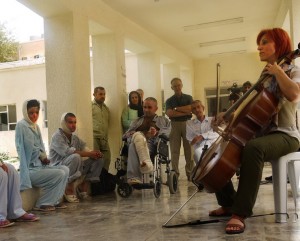 Kurdistan_musique_Lucie-Darm_hopital_2009